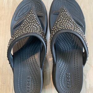Black Crocs Platform Flip Flop Thongs, size 8W